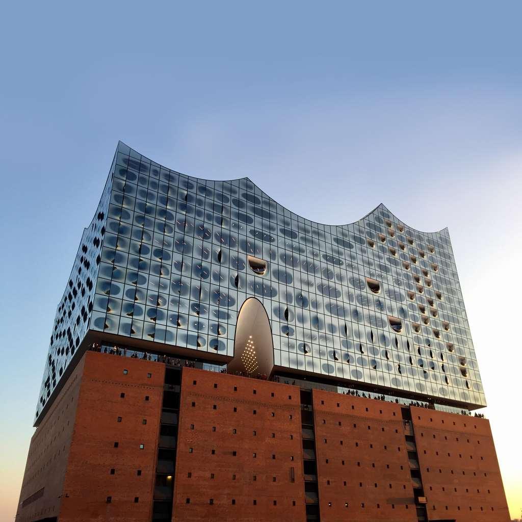 East Hotel Hamburg Exterior photo
